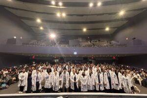 Dr. Will Ross Delivers Keynote Address as Collegiate School of Medicine and Bioscience Celebrates Its Inaugural White Coat Ceremony.